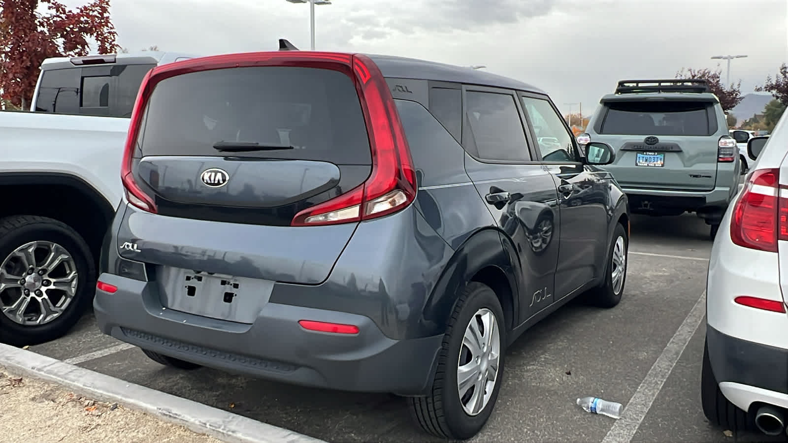 2020 Kia Soul LX photo 2