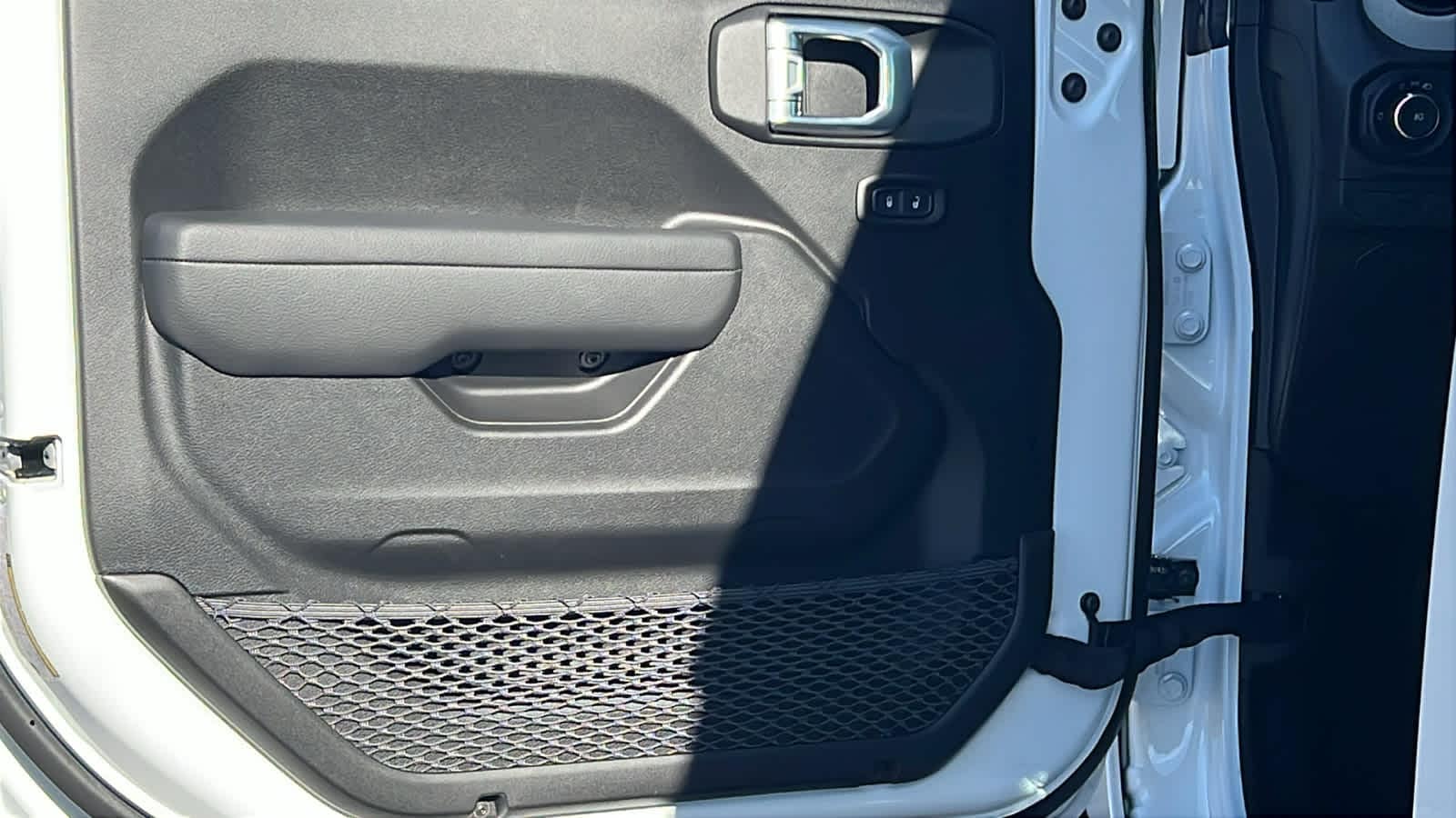 Thumbnail: 2026 Jeep Wrangler - 23