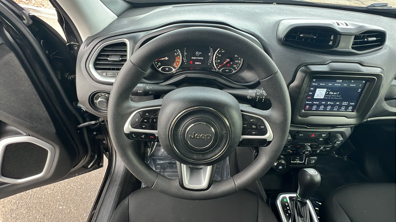 Thumbnail: 2021 Jeep Renegade - 18