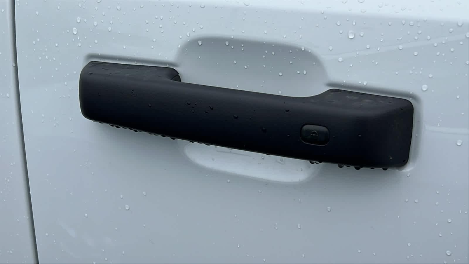 Thumbnail: 2022 Ford Bronco - 5