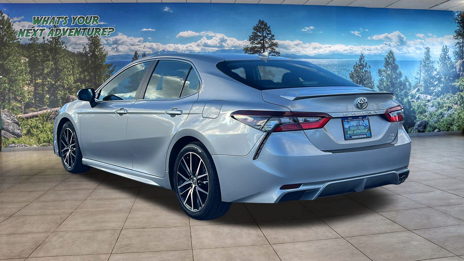 Thumbnail: 2021 Toyota Camry - 7