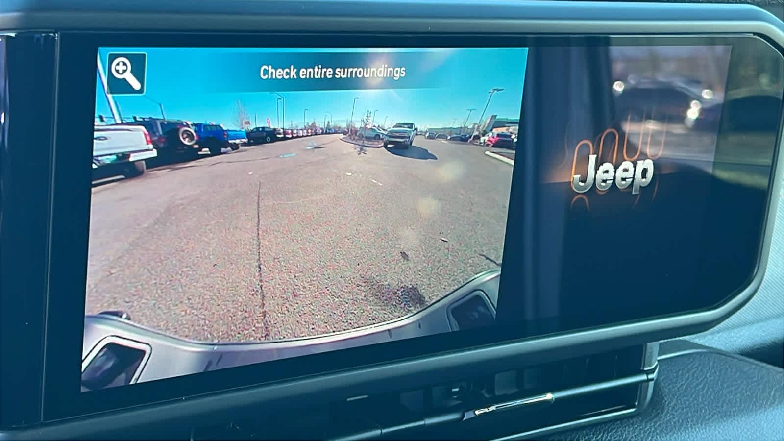 Thumbnail: 2026 Jeep Gladiator - 16