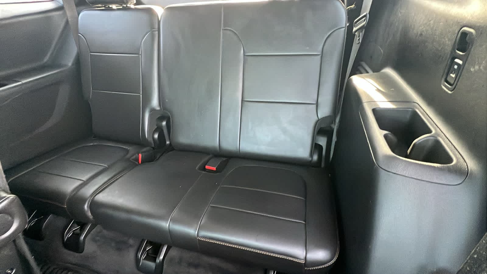 Thumbnail: 2020 Chevrolet Traverse - 32