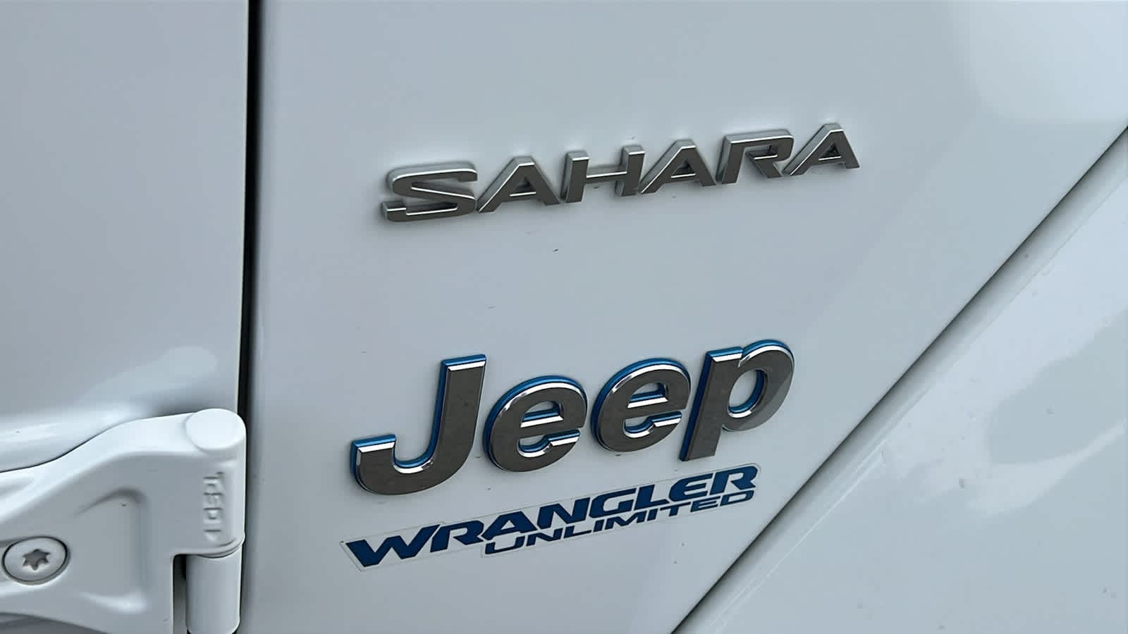Thumbnail: 2022 Jeep Wrangler - 7