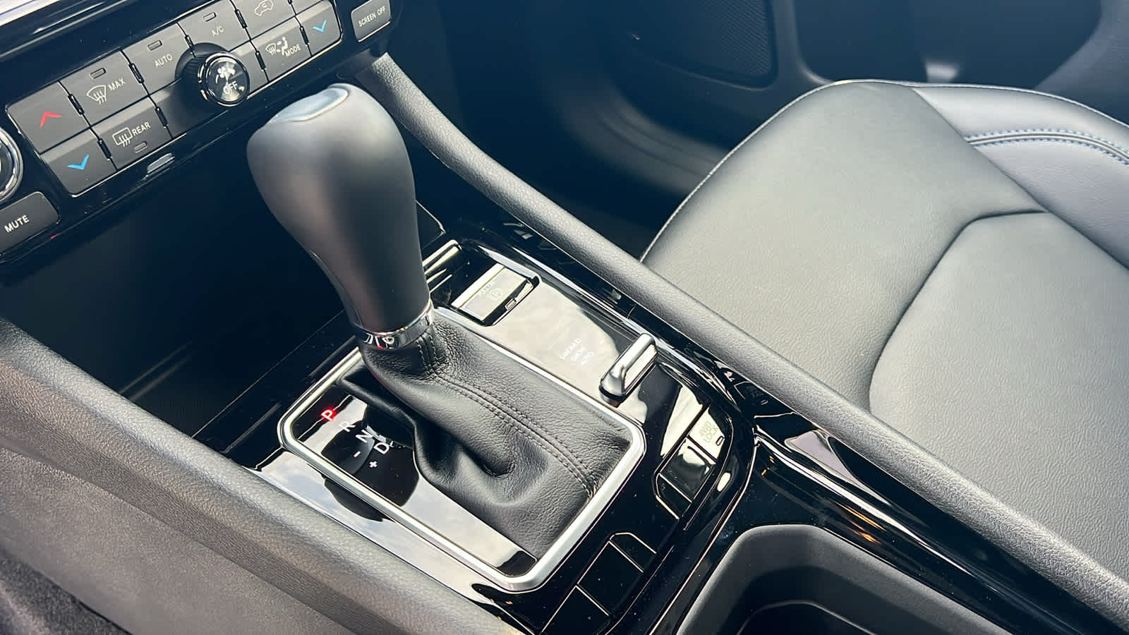 Thumbnail: 2026 Jeep Compass - 13