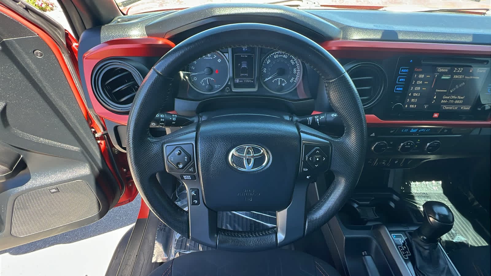 Thumbnail: 2017 Toyota Tacoma - 18