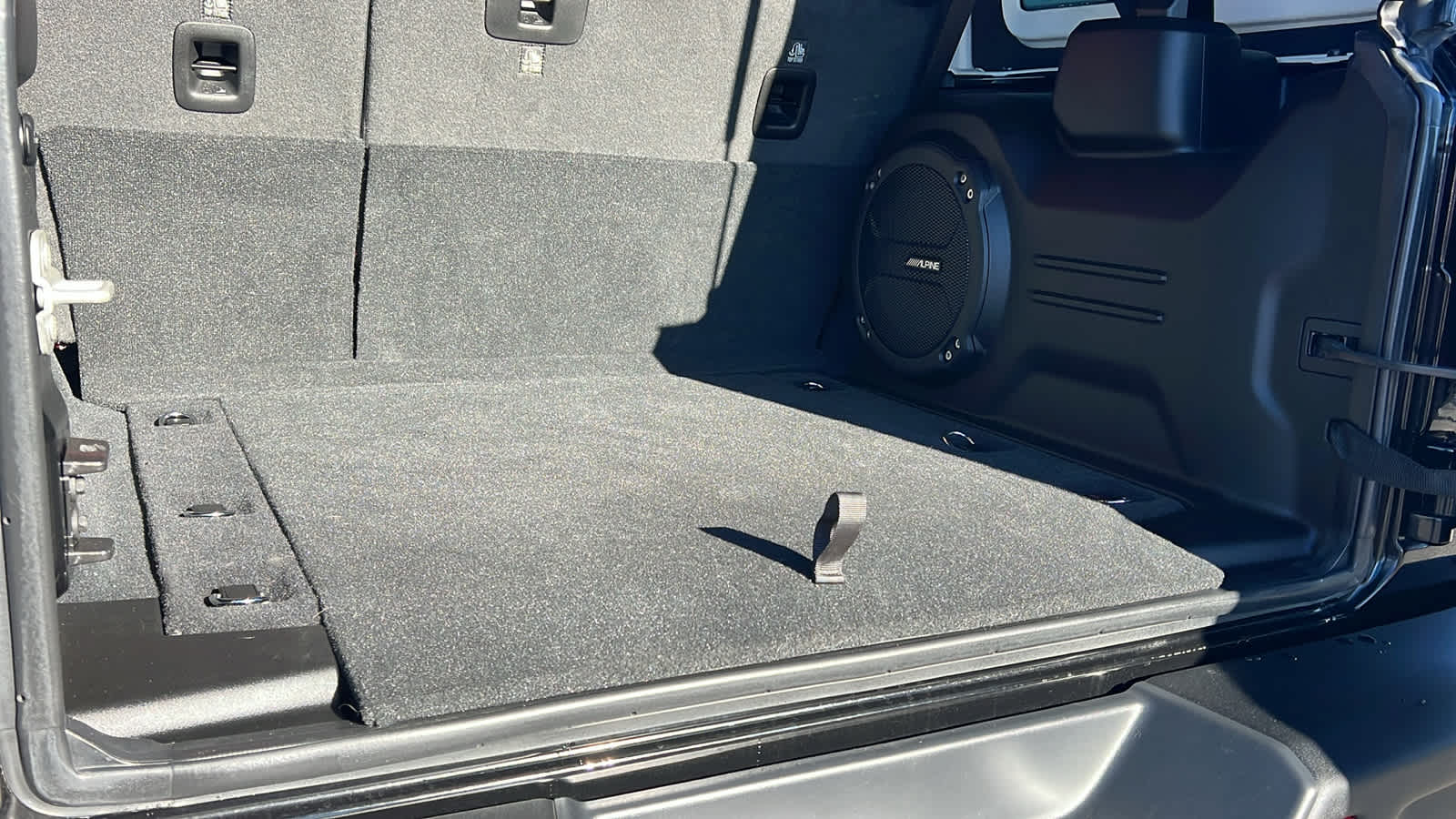 Thumbnail: 2024 Jeep Wrangler - 27