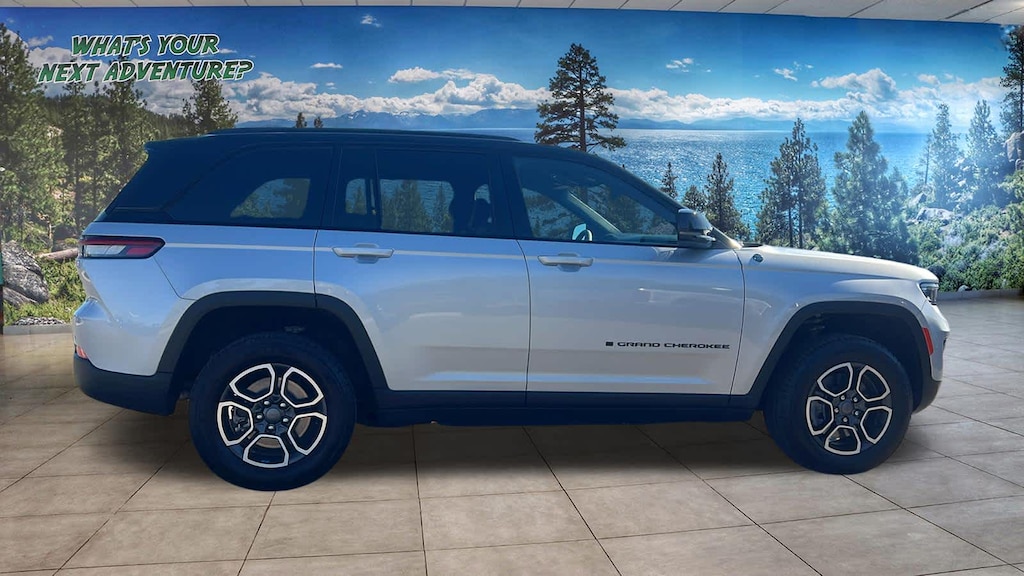 Used 2022 Jeep Grand Cherokee 4xe Trailhawk SUV