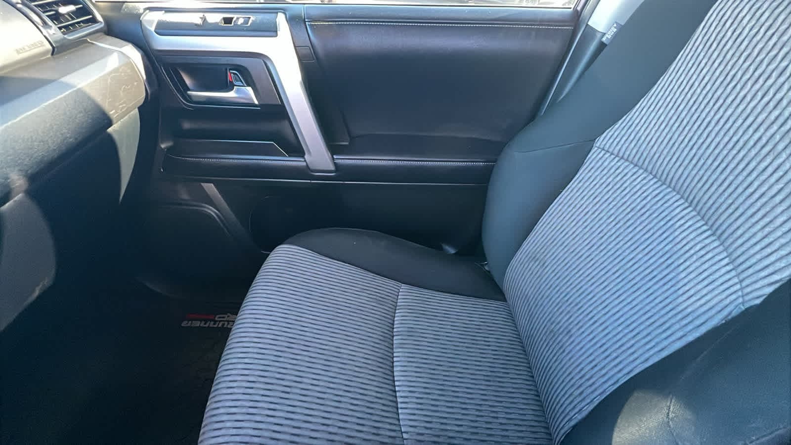 Thumbnail: 2018 Toyota 4Runner - 12