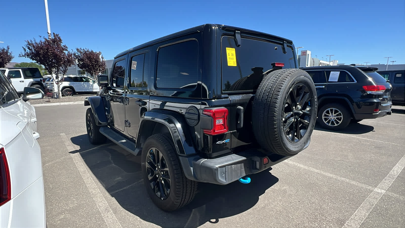 Thumbnail: 2022 Jeep Wrangler - 7