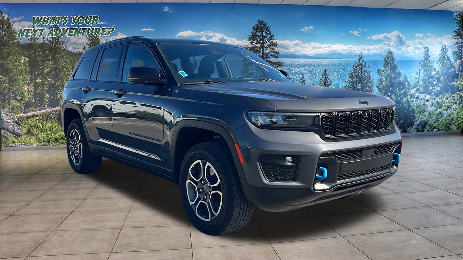 Thumbnail: 2022 Jeep Grand Cherokee - 3