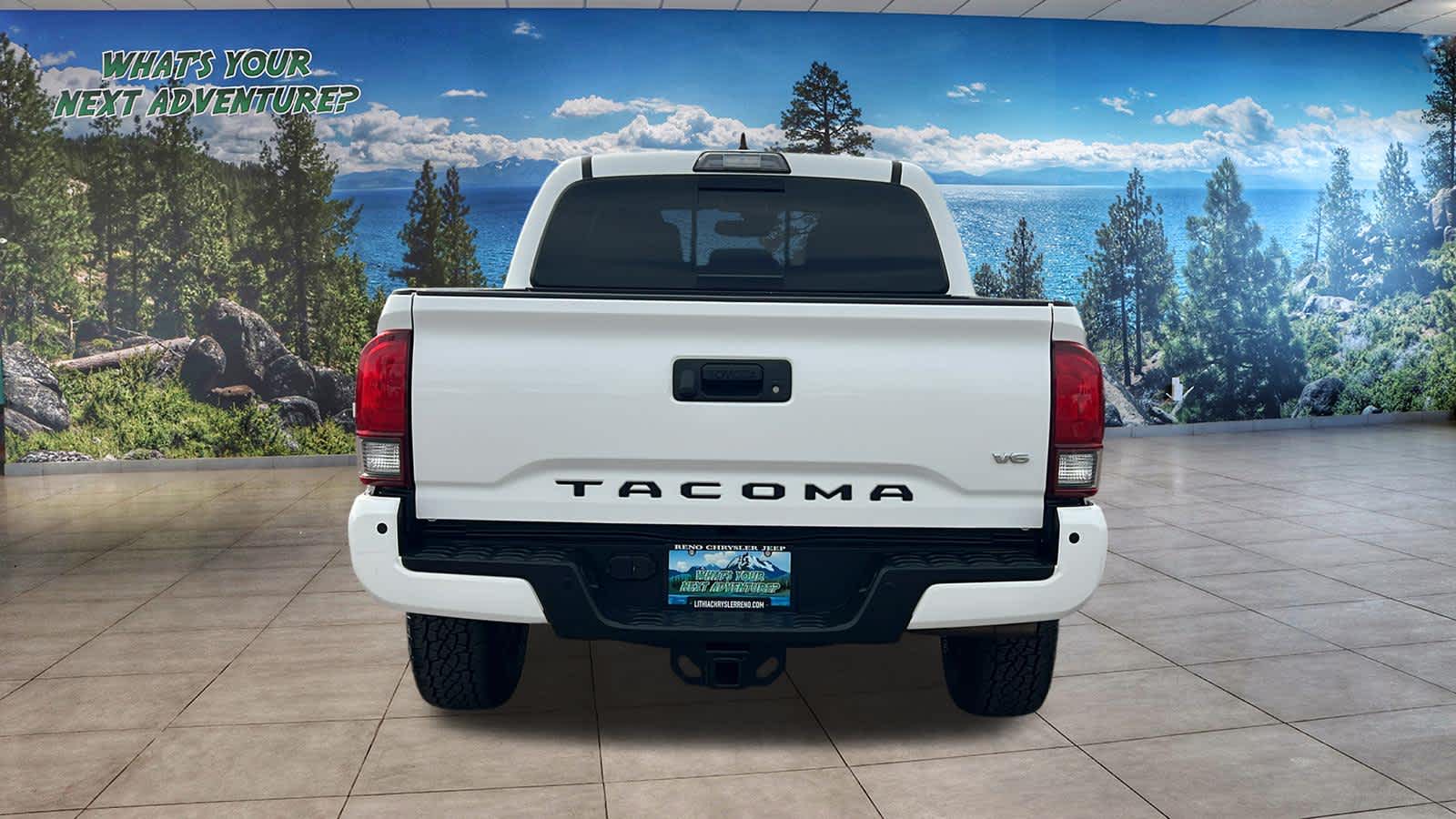 Thumbnail: 2018 Toyota Tacoma - 6