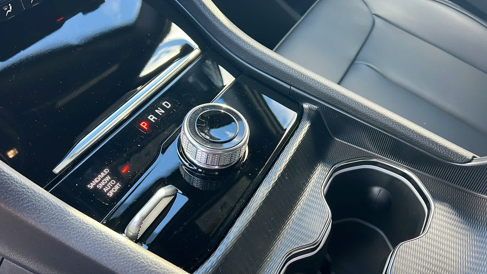 Thumbnail: 2025 Jeep Grand Cherokee - 13