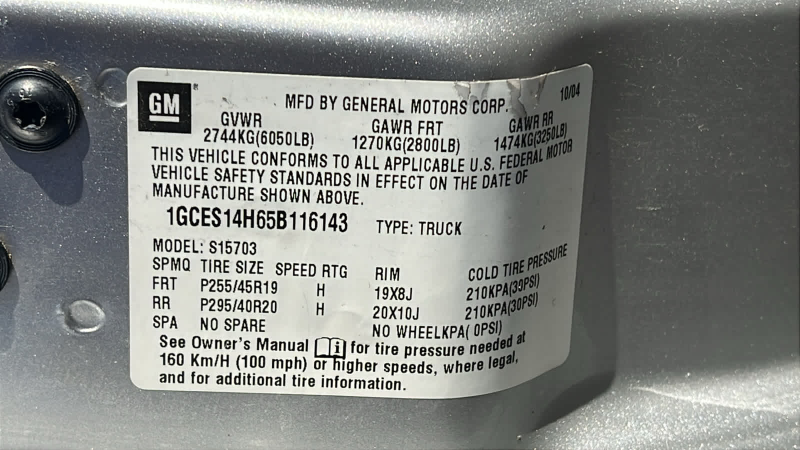 Thumbnail: 2005 Chevrolet SSR - 27