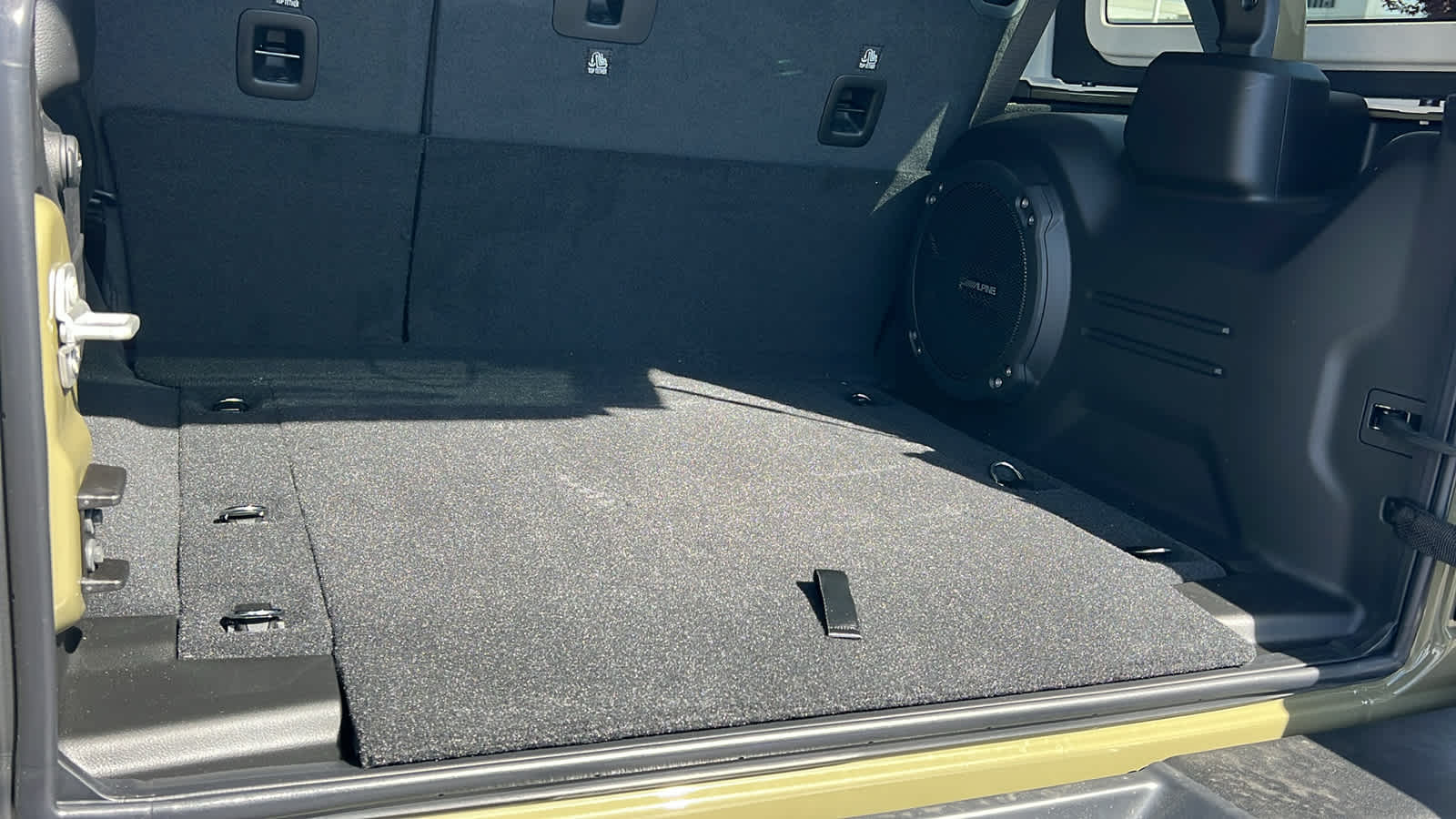 Thumbnail: 2026 Jeep Wrangler - 27