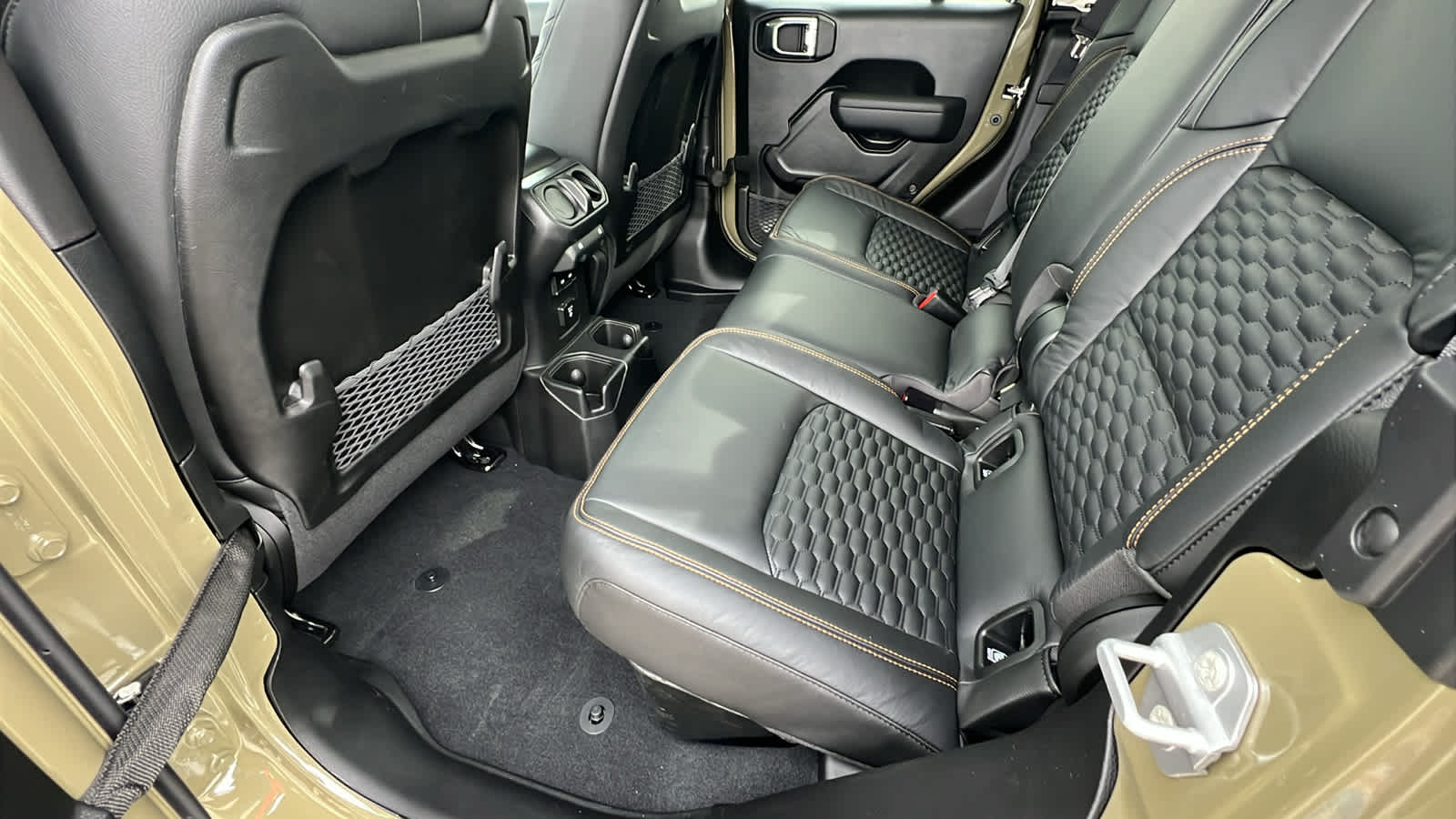 Thumbnail: 2026 Jeep Gladiator - 24