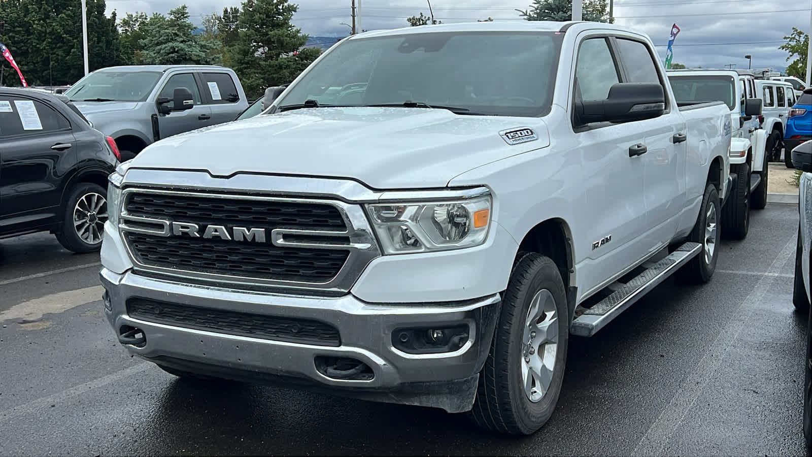 2023 RAM 1500 Big Horn/Lone Star 4x4 Crew Cab 6'4's photo