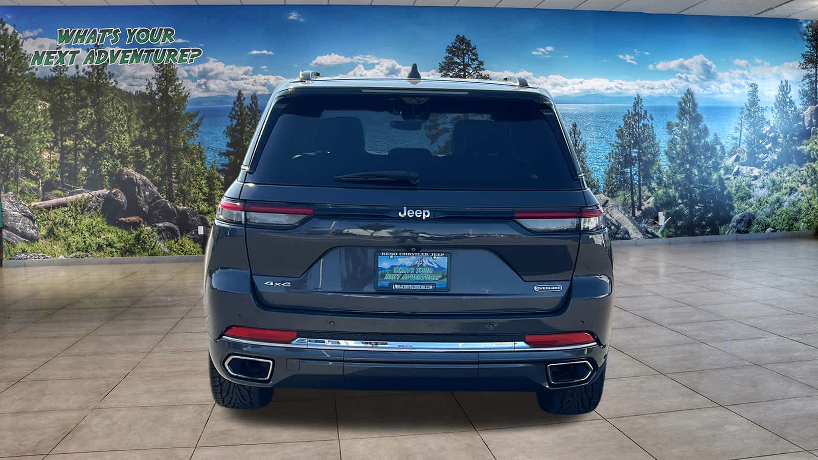 2022 Jeep Grand Cherokee Overland 6
