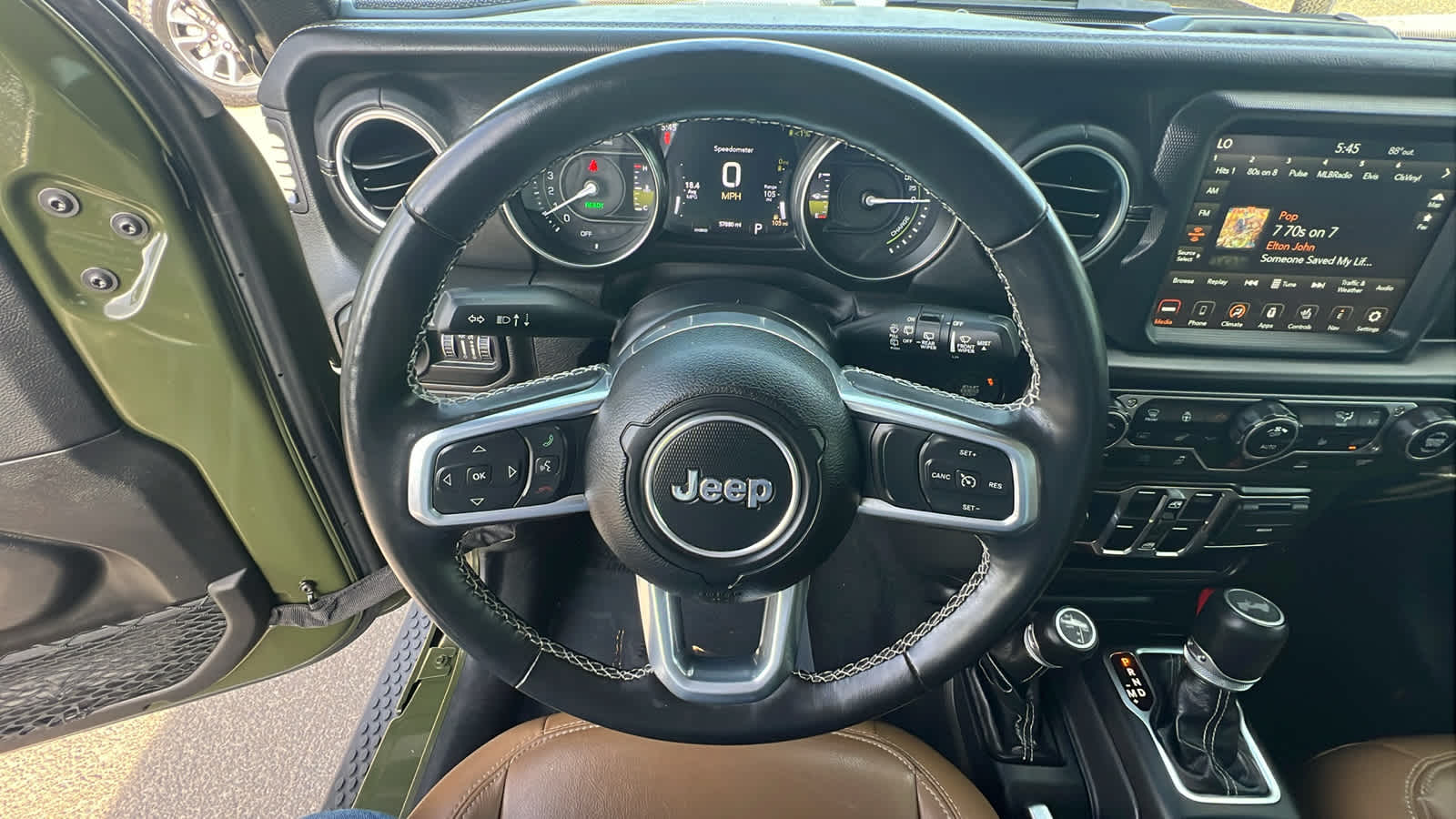 Thumbnail: 2022 Jeep Wrangler - 17