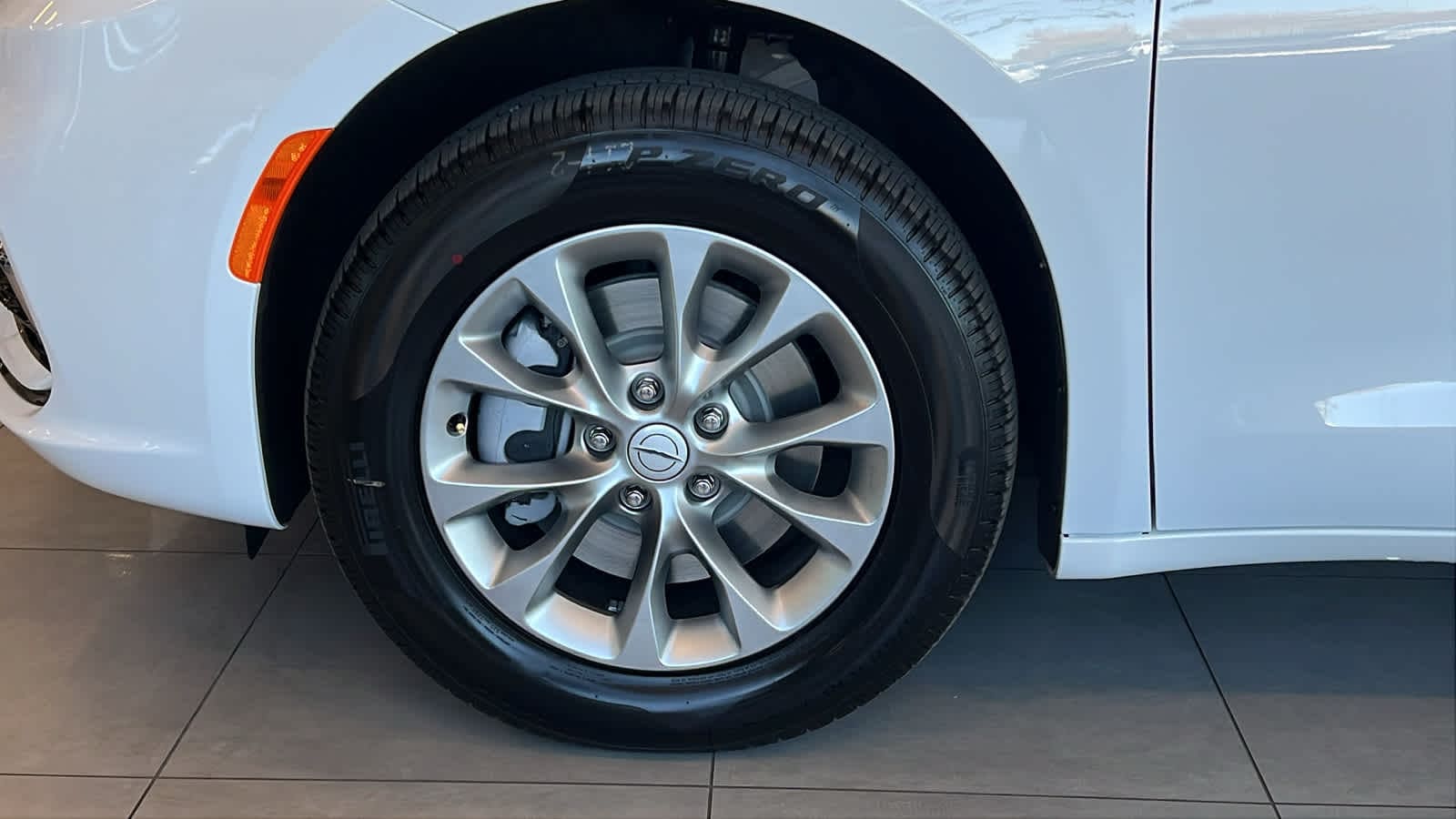 Thumbnail: 2026 Chrysler Pacifica - 9