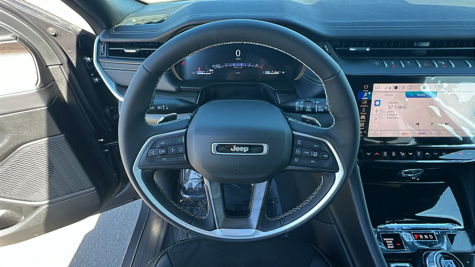 Thumbnail: 2026 Jeep Grand Cherokee - 18