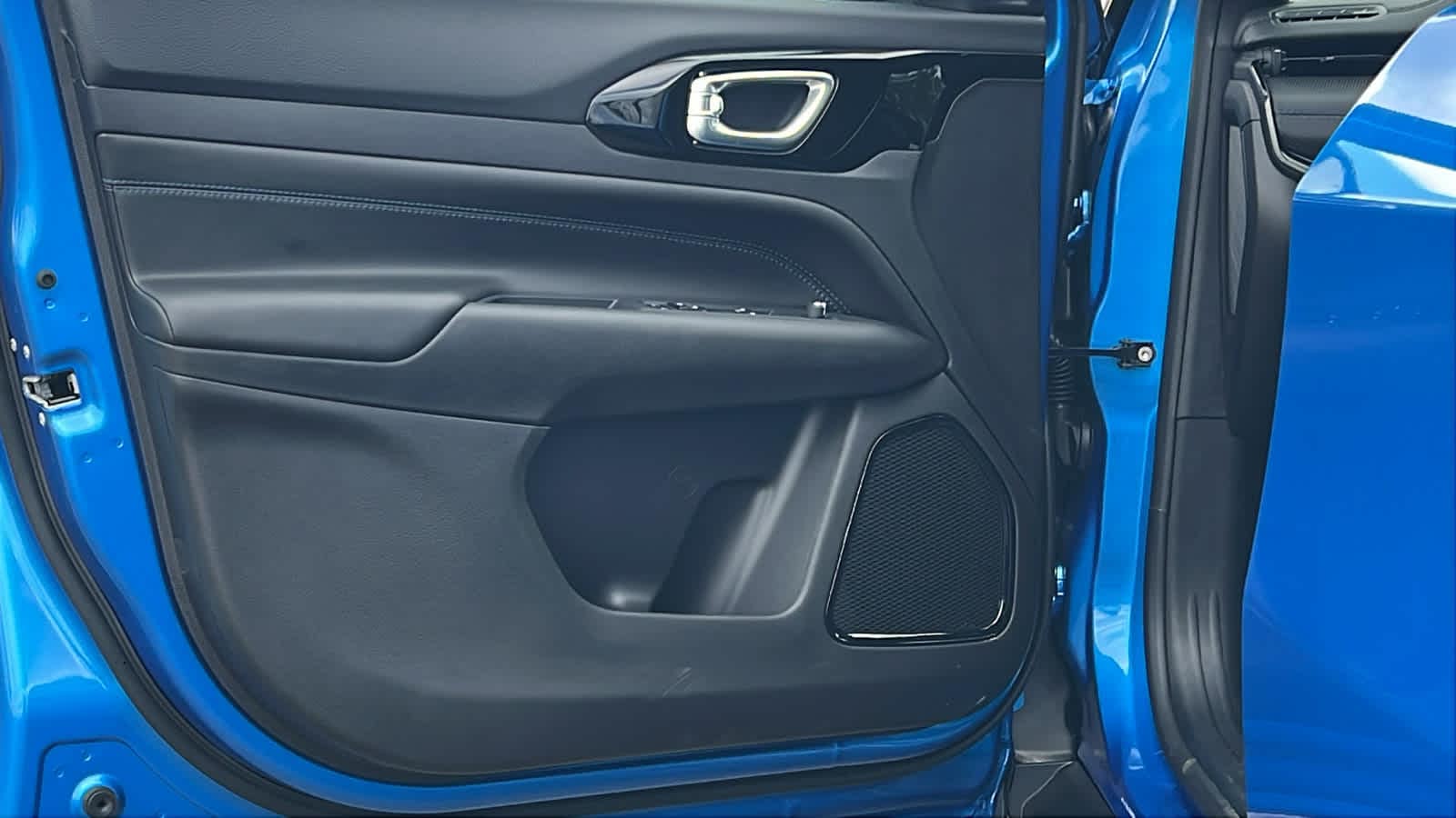 Thumbnail: 2026 Jeep Compass - 23