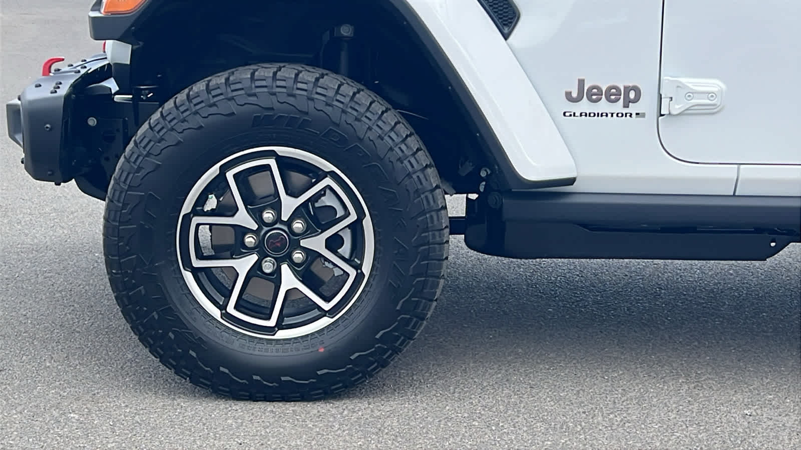 Thumbnail: 2026 Jeep Gladiator - 9