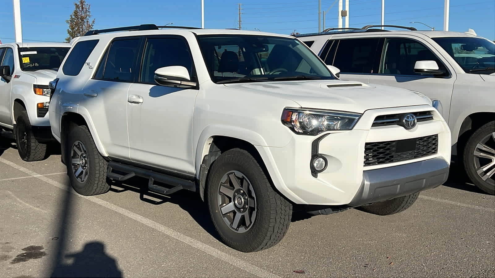 Thumbnail: 2020 Toyota 4Runner - 3