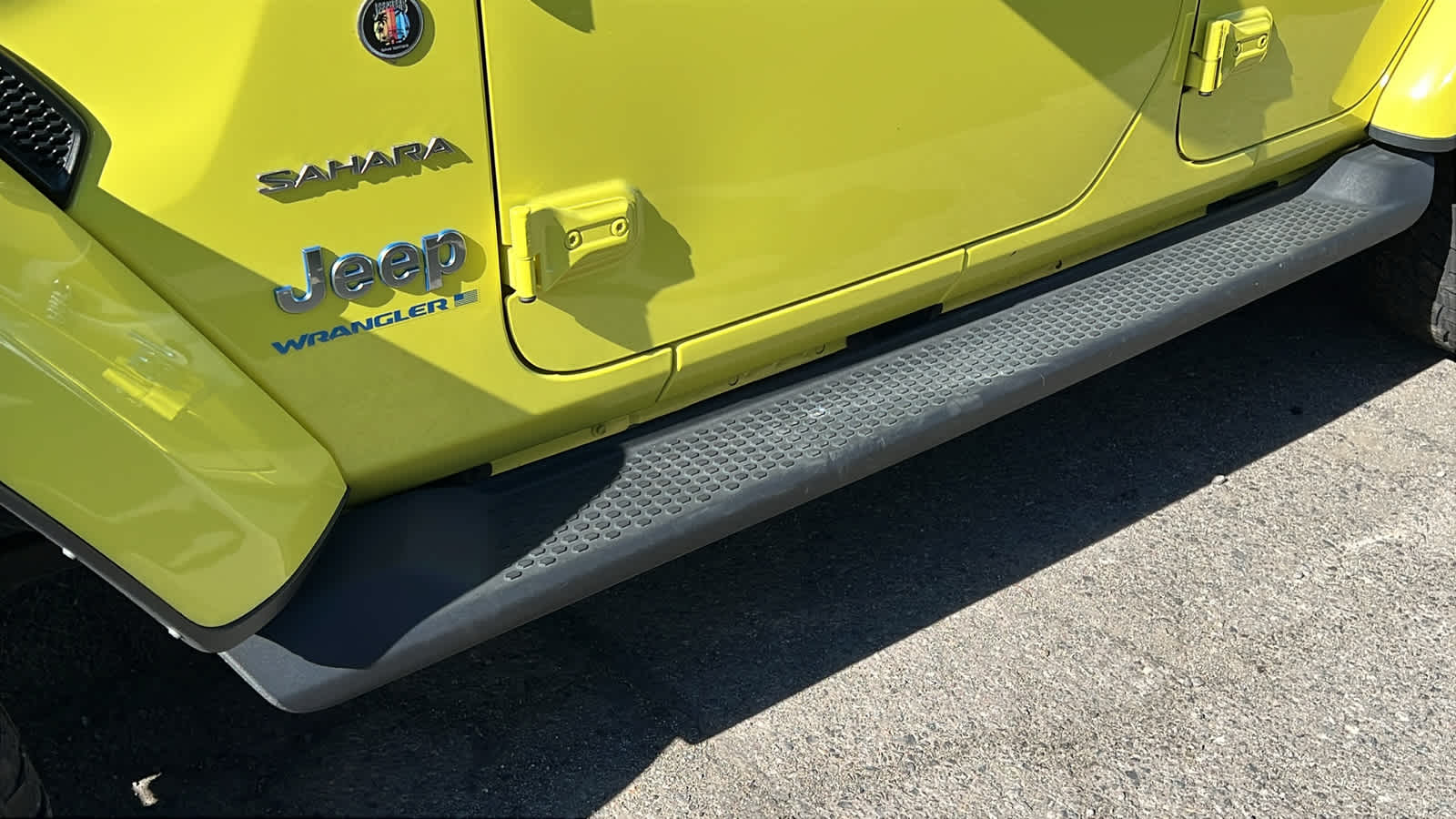 Thumbnail: 2023 Jeep Wrangler - 5