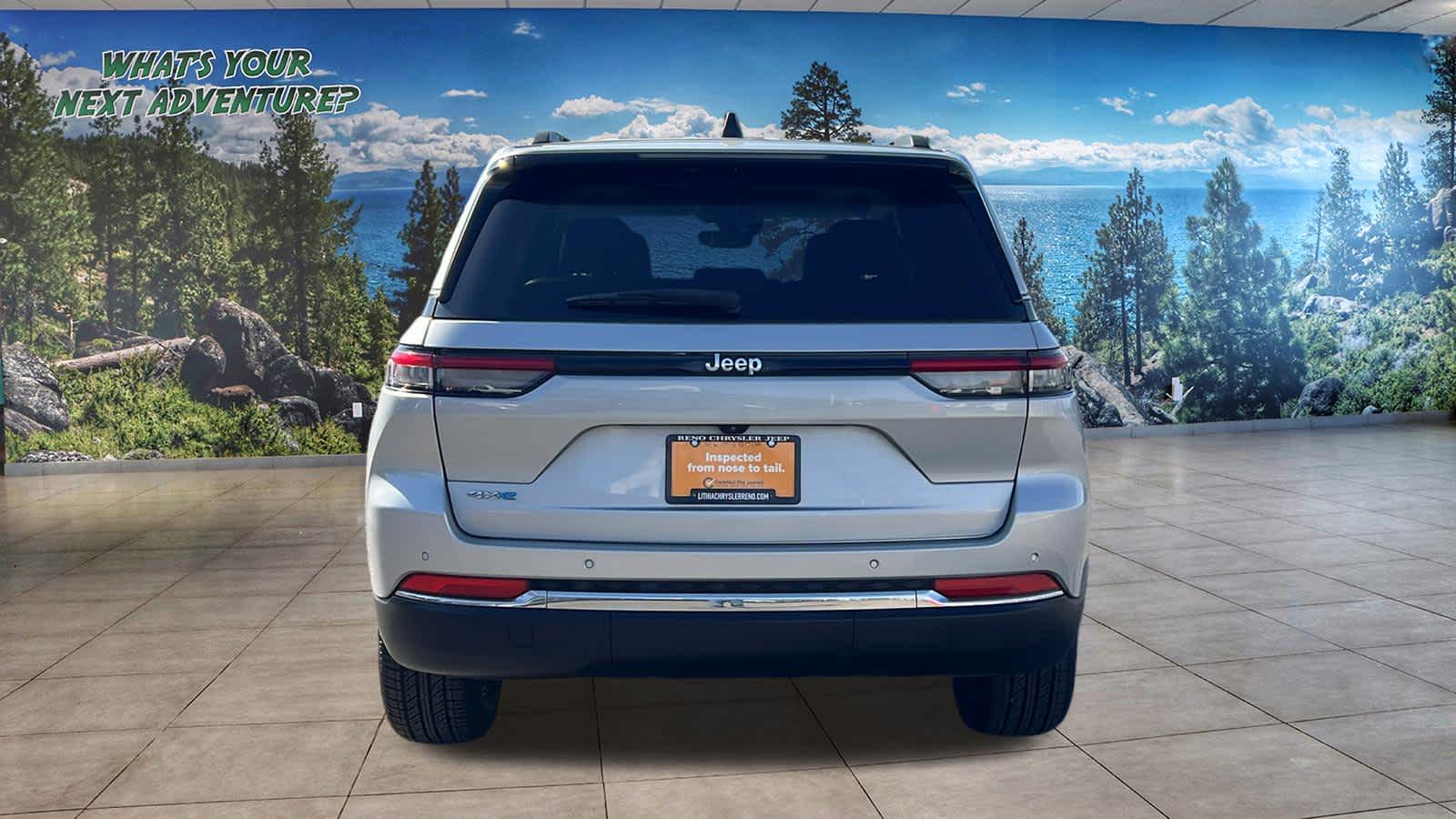 Thumbnail: 2022 Jeep Grand Cherokee - 6