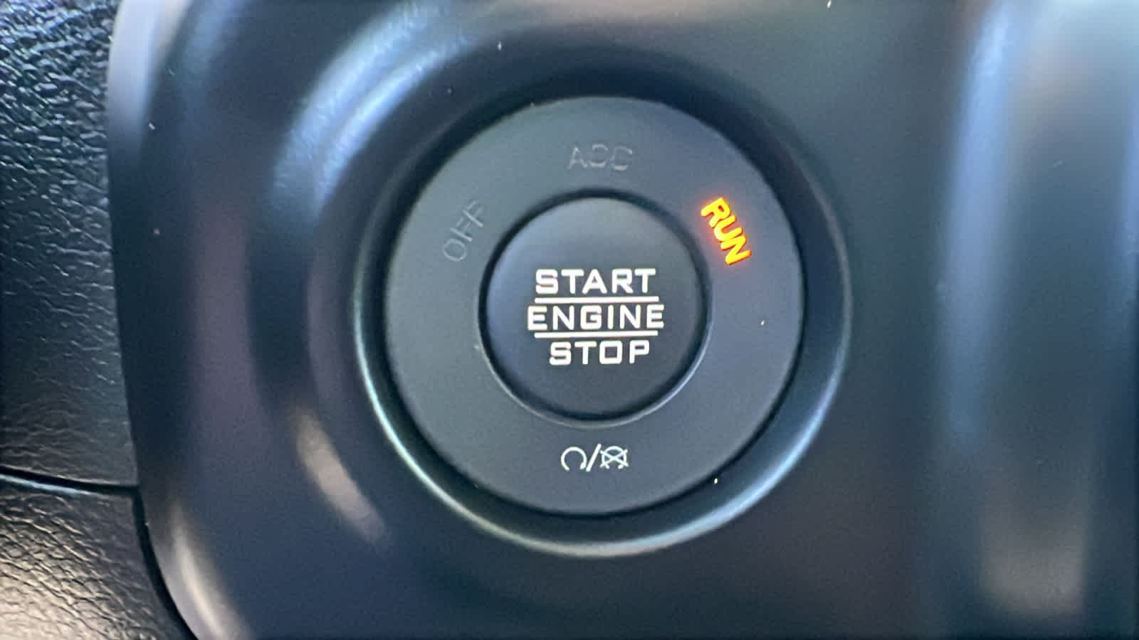 Thumbnail: 2023 Jeep Wrangler - 17