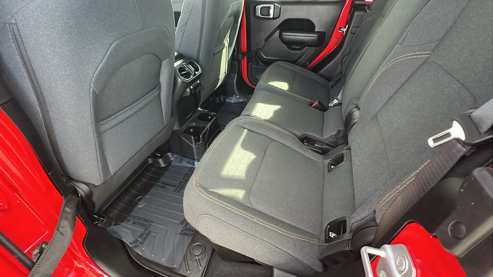 Thumbnail: 2025 Jeep Gladiator - 24