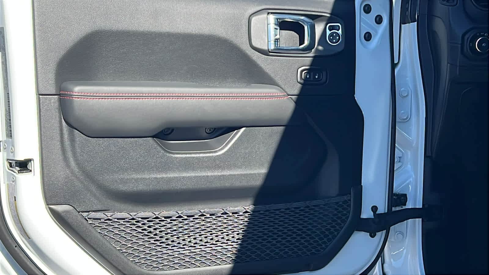 Thumbnail: 2026 Jeep Wrangler - 23