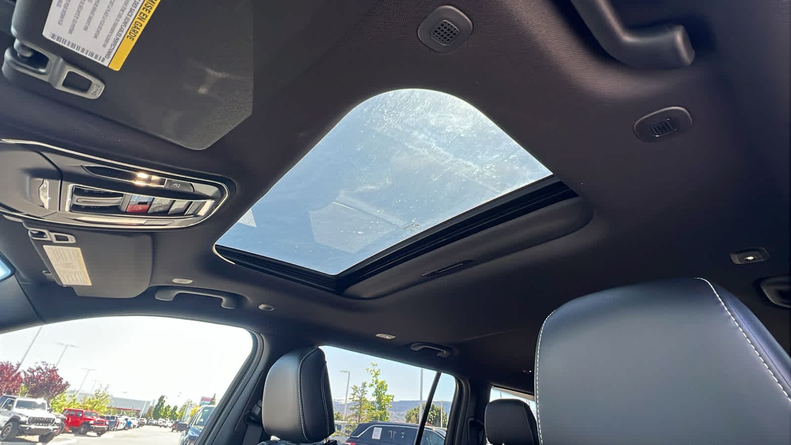 Thumbnail: 2026 Jeep Grand Cherokee L - 31