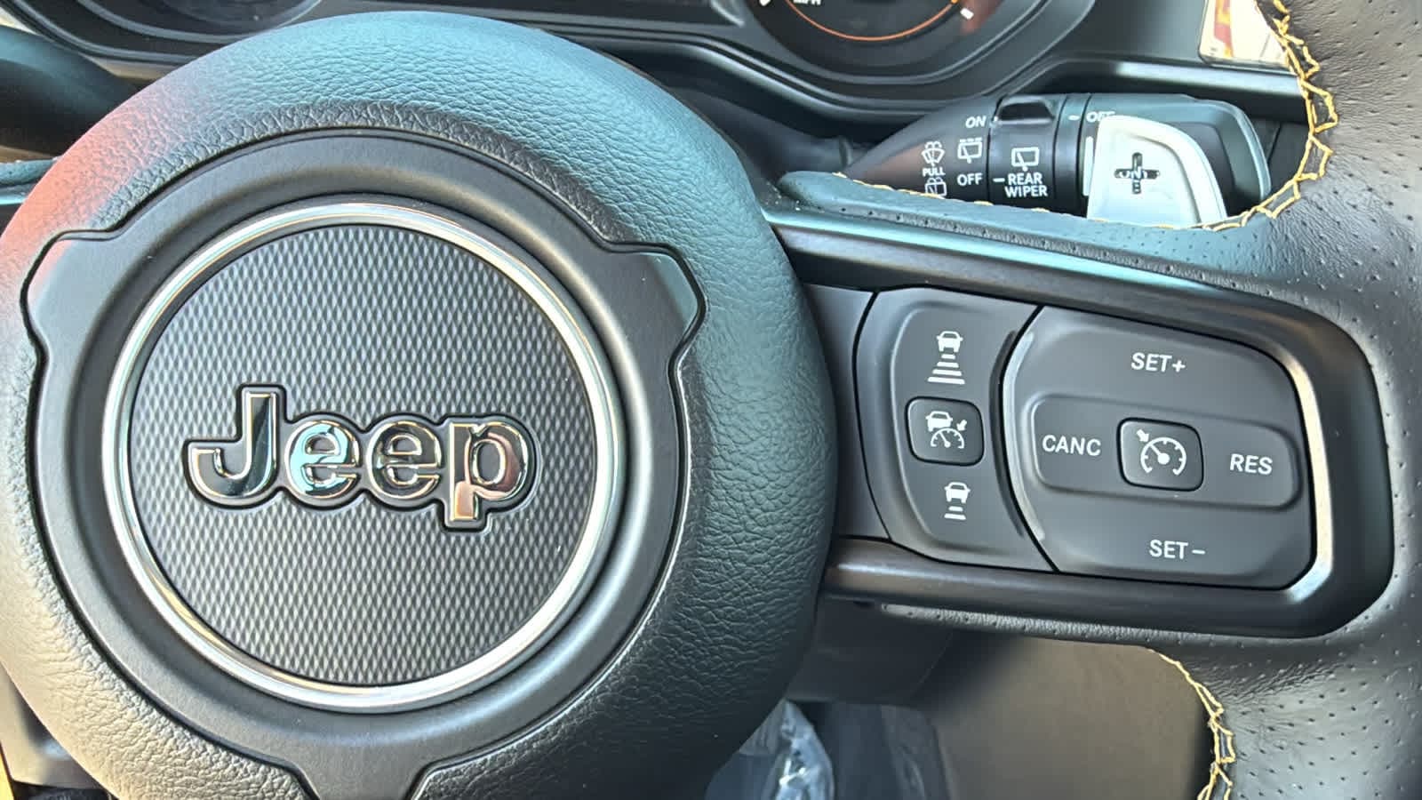 Thumbnail: 2025 Jeep Wrangler - 20