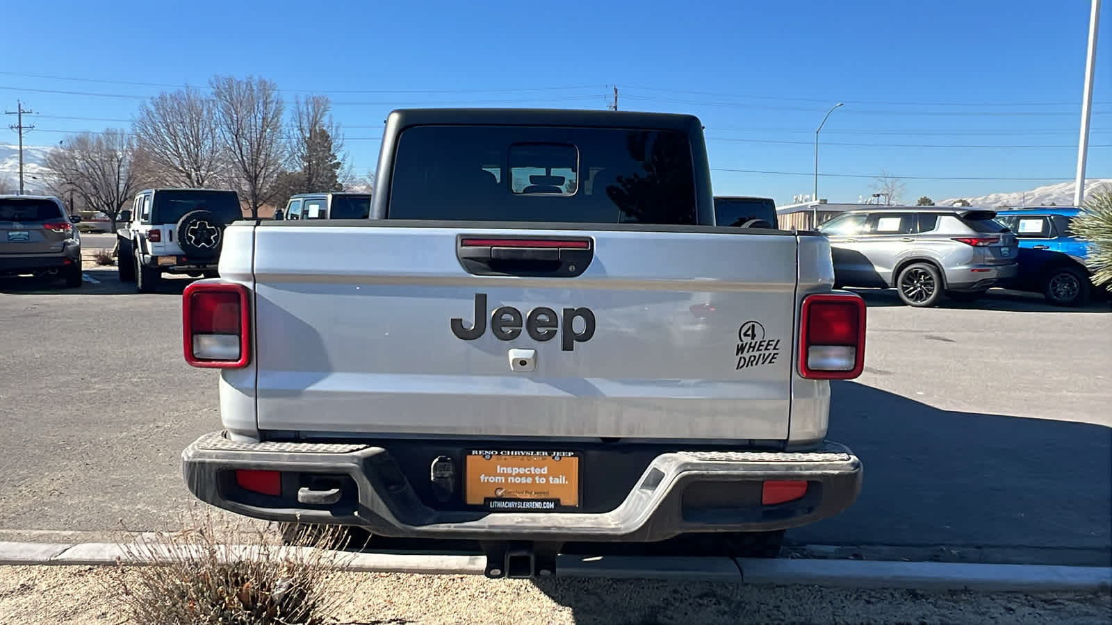 Thumbnail: 2023 Jeep Gladiator - 6