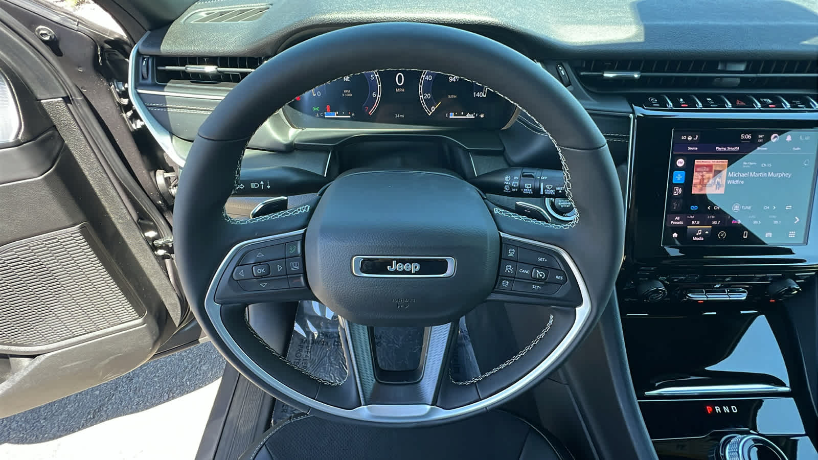 Thumbnail: 2025 Jeep Grand Cherokee L - 18