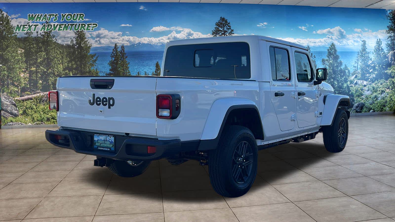 Thumbnail: 2026 Jeep Gladiator - 5