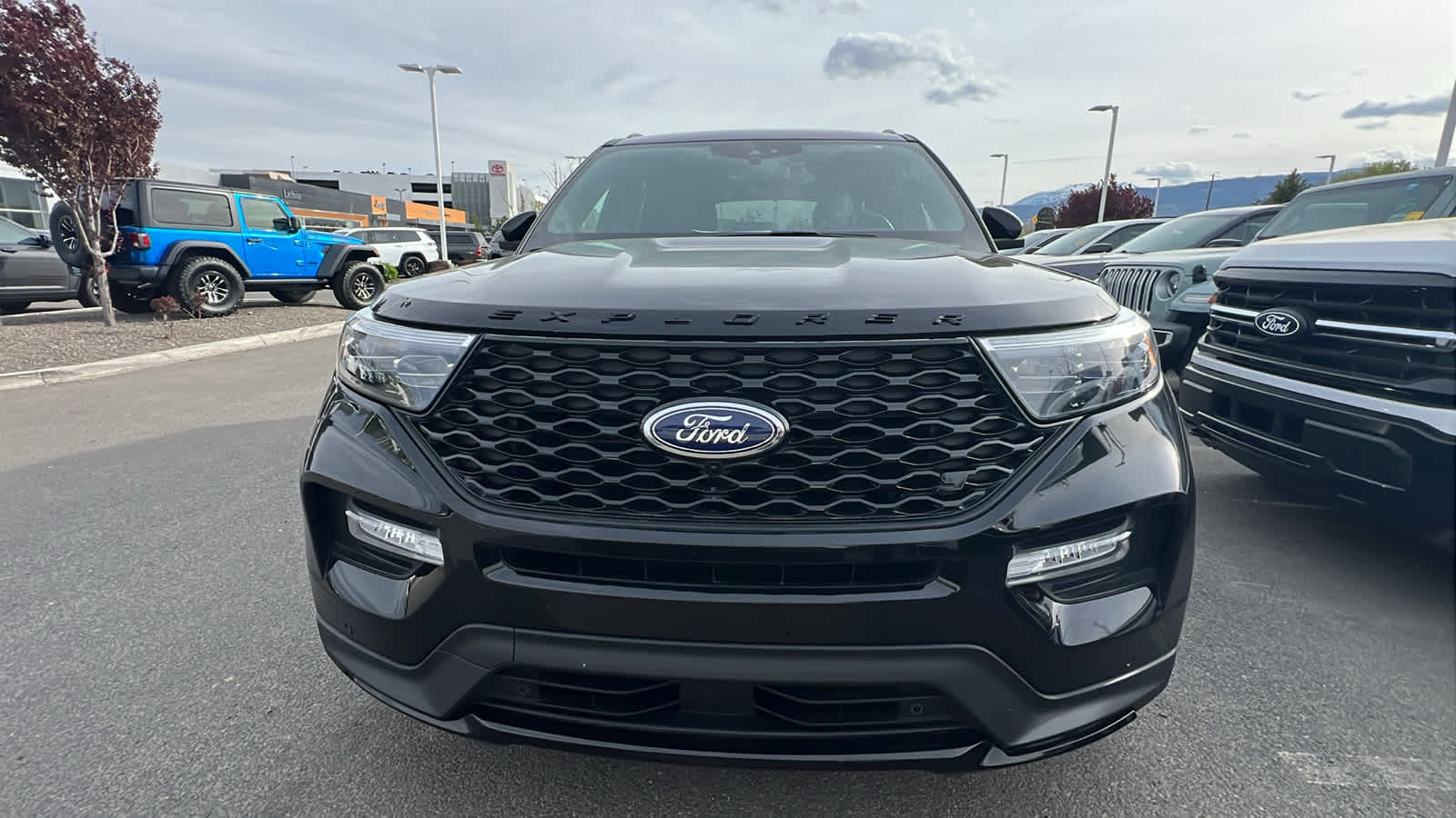 Thumbnail: 2020 Ford Explorer - 2