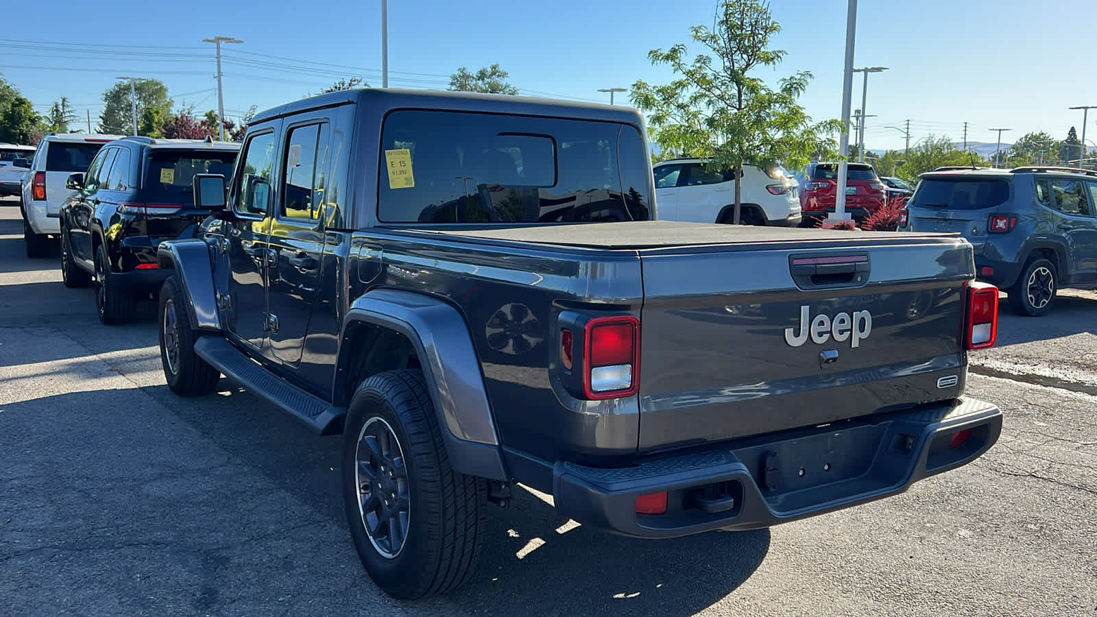 Thumbnail: 2022 Jeep Gladiator - 6