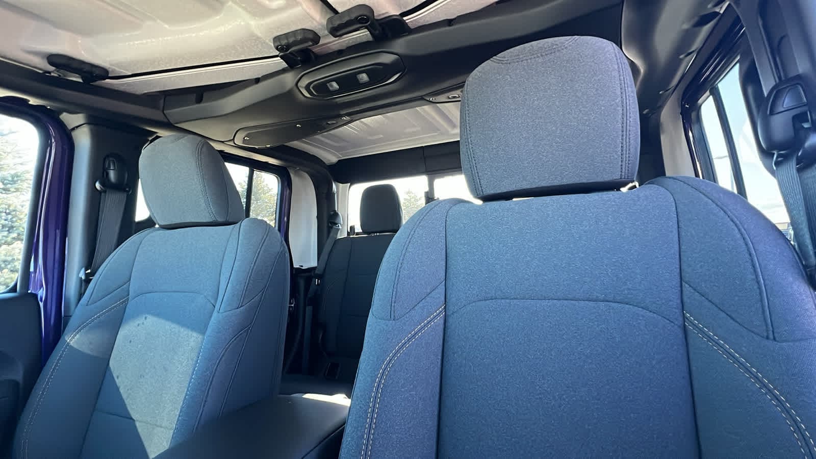 Thumbnail: 2026 Jeep Gladiator - 11