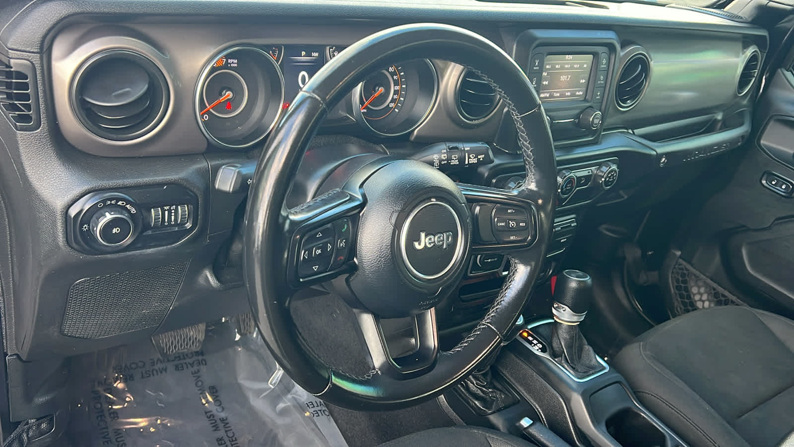 Thumbnail: 2020 Jeep Wrangler - 10