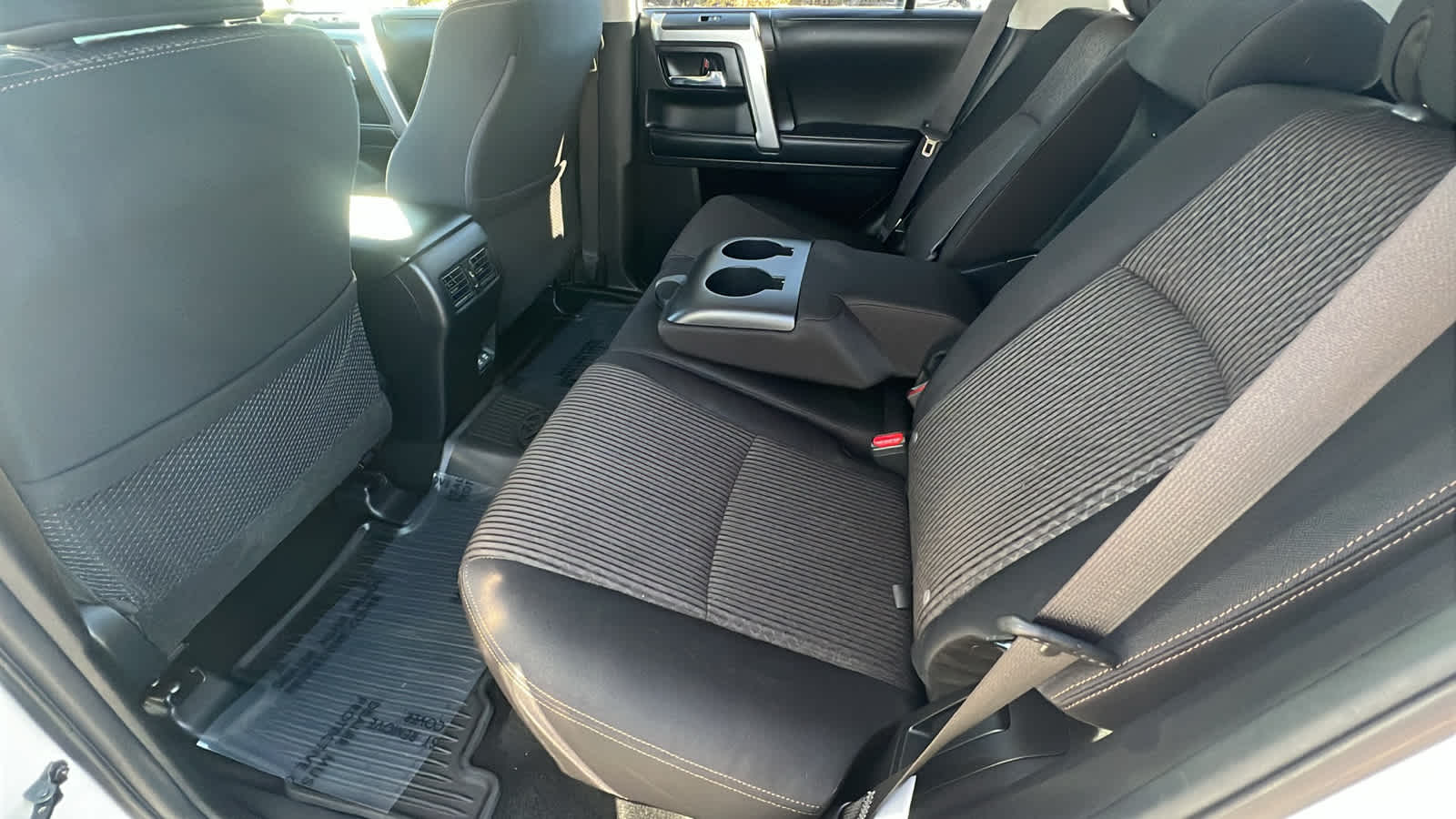 Thumbnail: 2021 Toyota 4Runner - 24