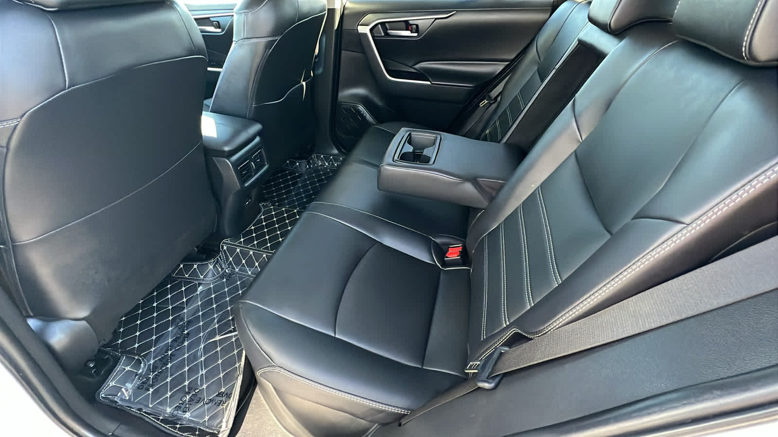 Thumbnail: 2024 Toyota RAV4 - 24