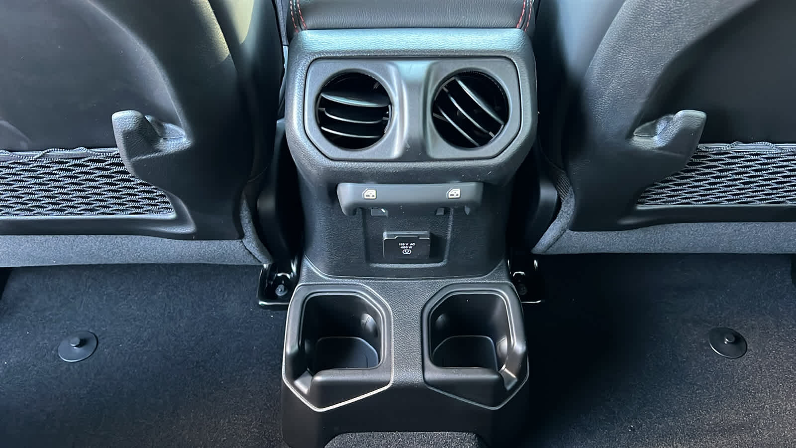 Thumbnail: 2026 Jeep Gladiator - 25