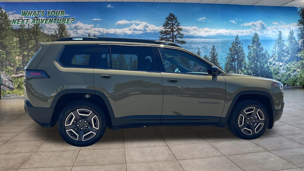 New 2026 Jeep Cherokee Laredo Sport Utility