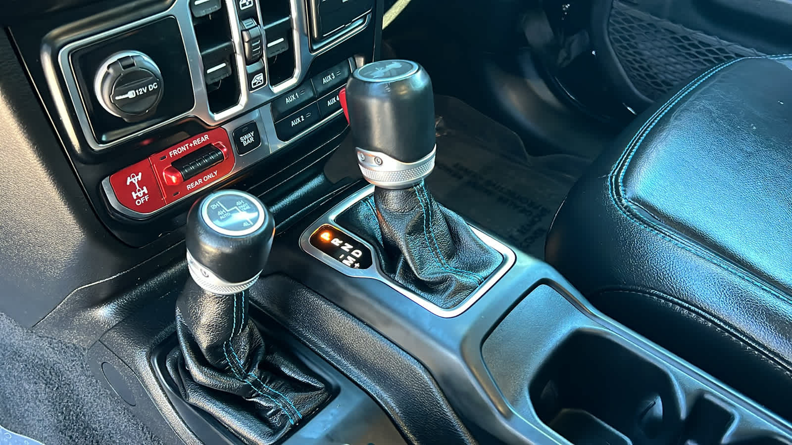 Thumbnail: 2021 Jeep Wrangler - 13