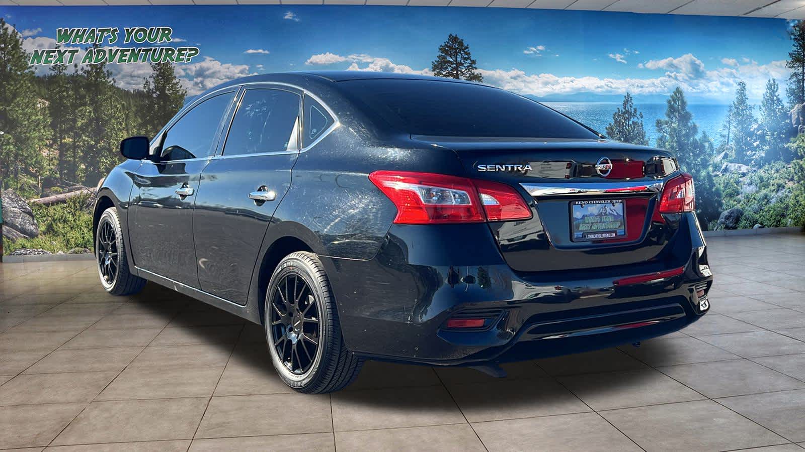 Thumbnail: 2017 Nissan Sentra - 7