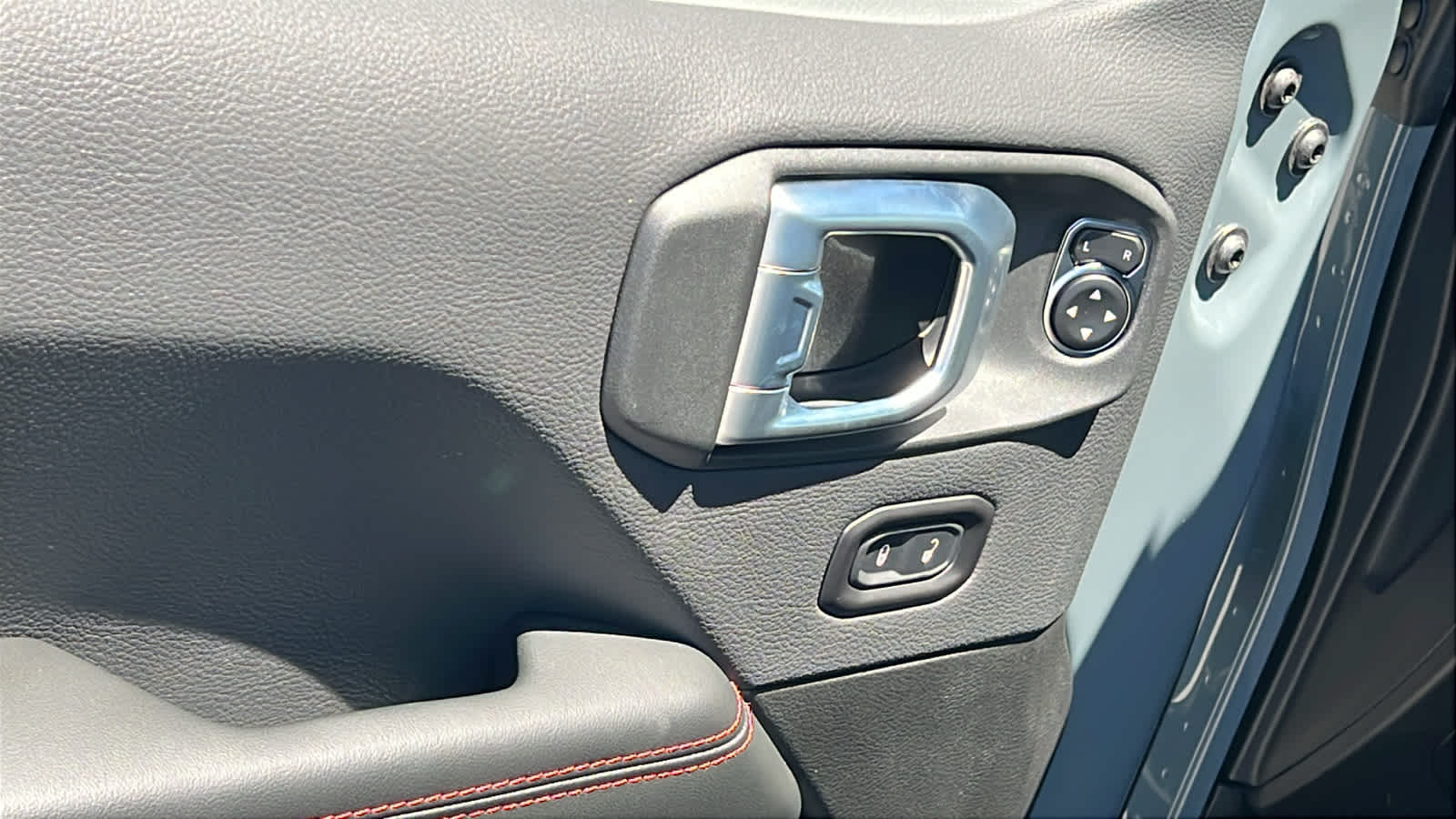 Thumbnail: 2026 Jeep Wrangler - 22