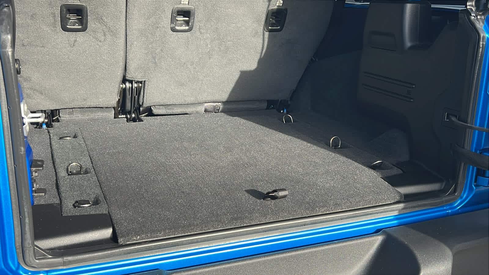 Thumbnail: 2023 Jeep Wrangler - 27